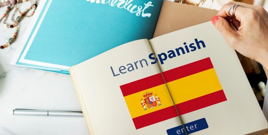learn-spanish-language-online-education-concept_53876-132596